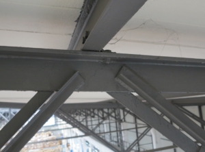 Standsicherheitsprüfung Dachtragwerk Lagerhallen